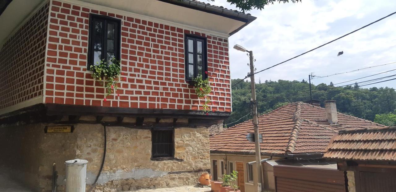 The Red Konak Villa Veliko Turnovo Bagian luar foto