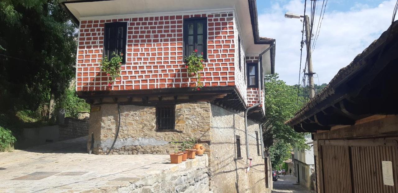 The Red Konak Villa Veliko Turnovo Bagian luar foto